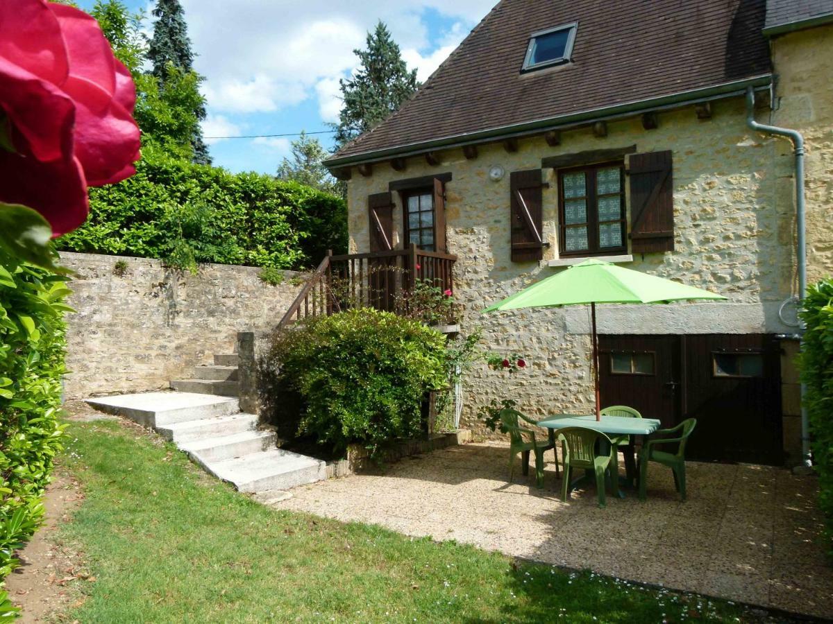 Petites Maisons Avec Piscine Сарла-ла-Канеда Экстерьер фото